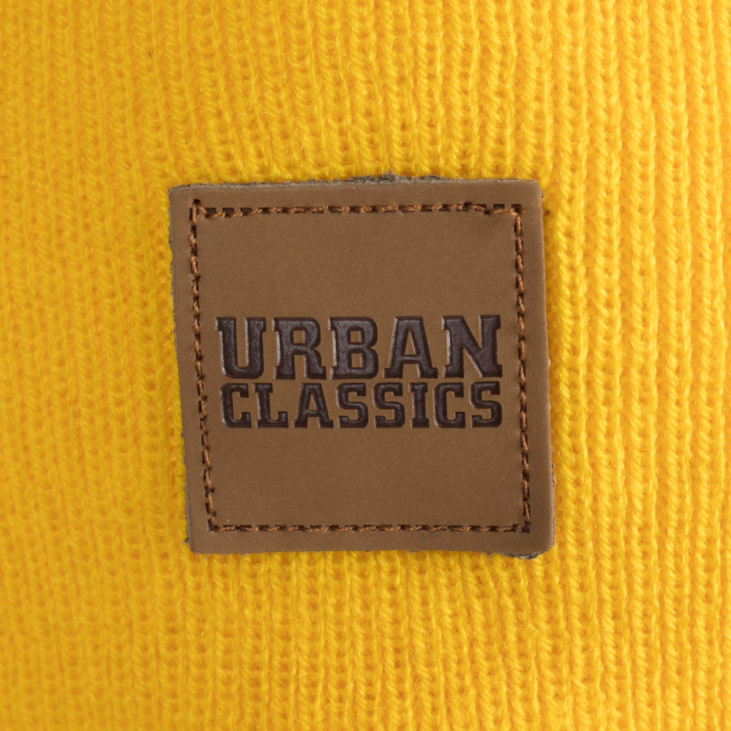 Urban Classics Beanie Synthetic Leatherpatch Long (chrome yellow)